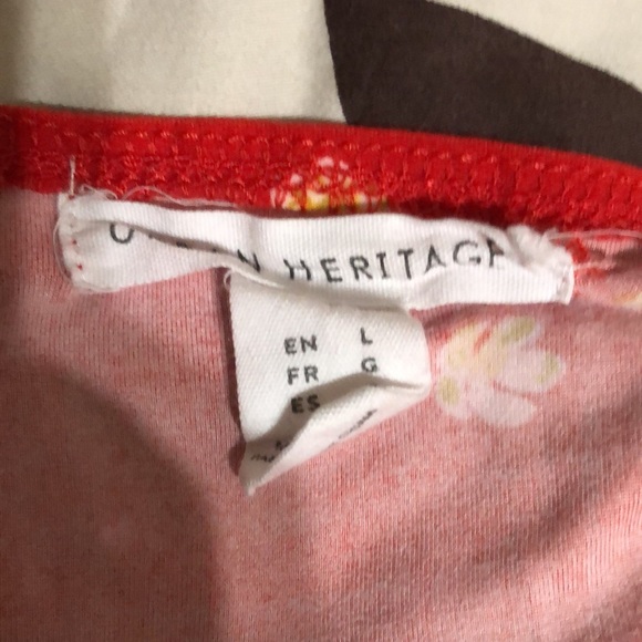 Urban heritage Red floral crop top - Picture 3 of 4